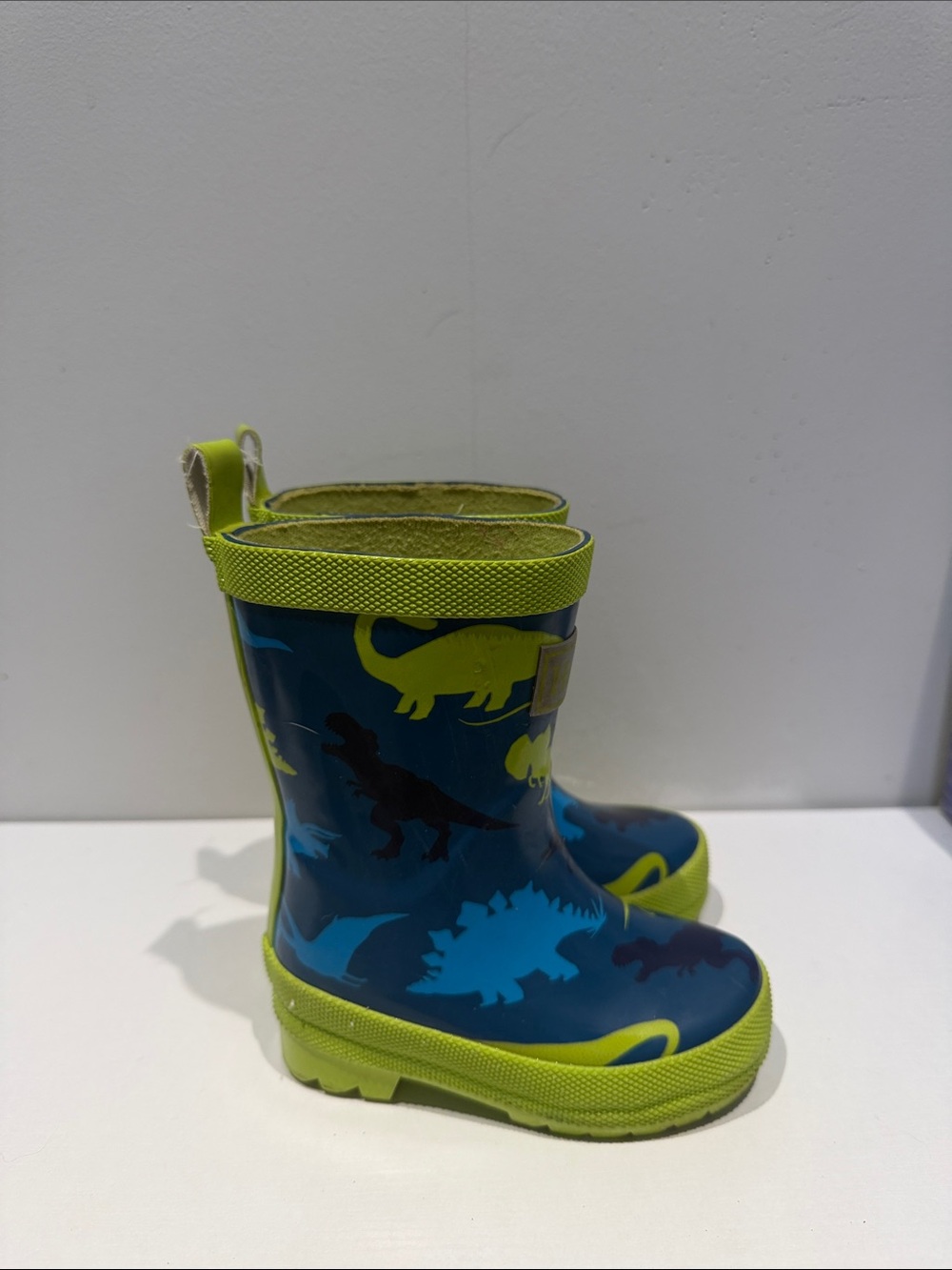Hatley Kids' Blue & Lime Dinosaur Rain Boots Size 4